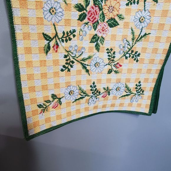 Tablerunner Yellow Floral Embroidered Green Lined Rectangular 72" X 13"  *READ* - Picture 5 of 8